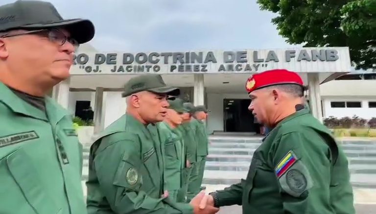 Fortaleciendo el Pensamiento Estratégico para la Defensa Integral de la Patria