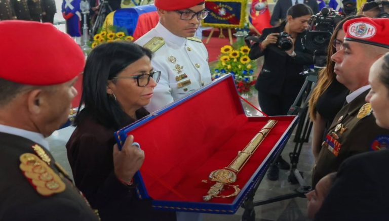 Honor y Gloria Eterna al Cnel Helmer David Prato Veloz